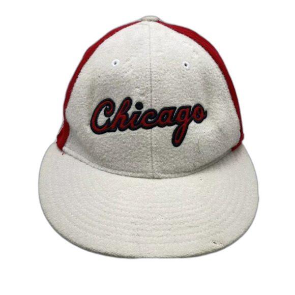 Vintage Nike Chicago Bulls 1984 Red/White Embroidered Hat Cap Size XL - Picture 1 of 5